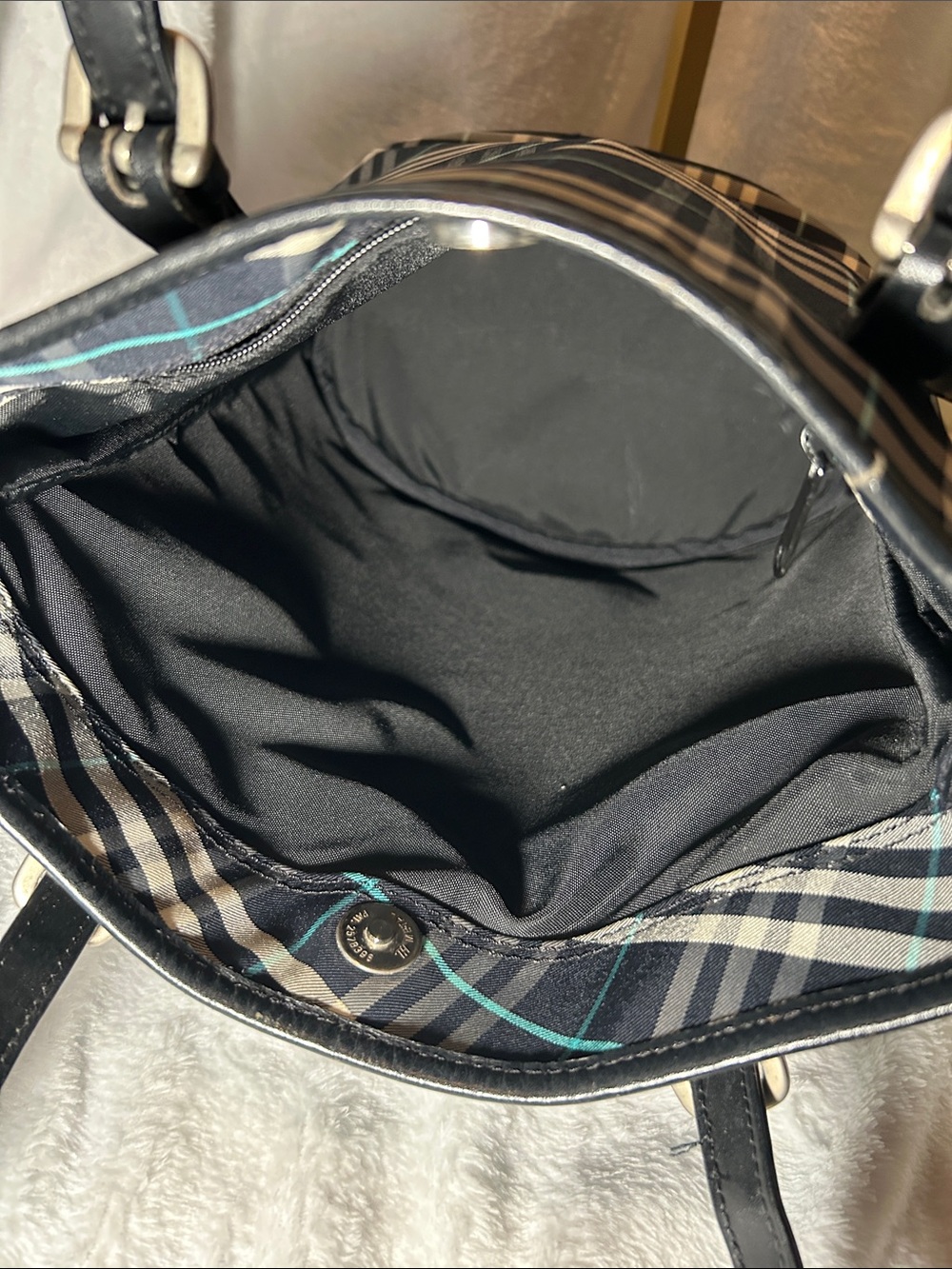 405. Vintage Burberrys Blue Label Blue Nova Check Bucket - Picture 8 of 9